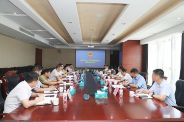 嘉兴市人大代表走进至尊国际纸业开展接待群众活动